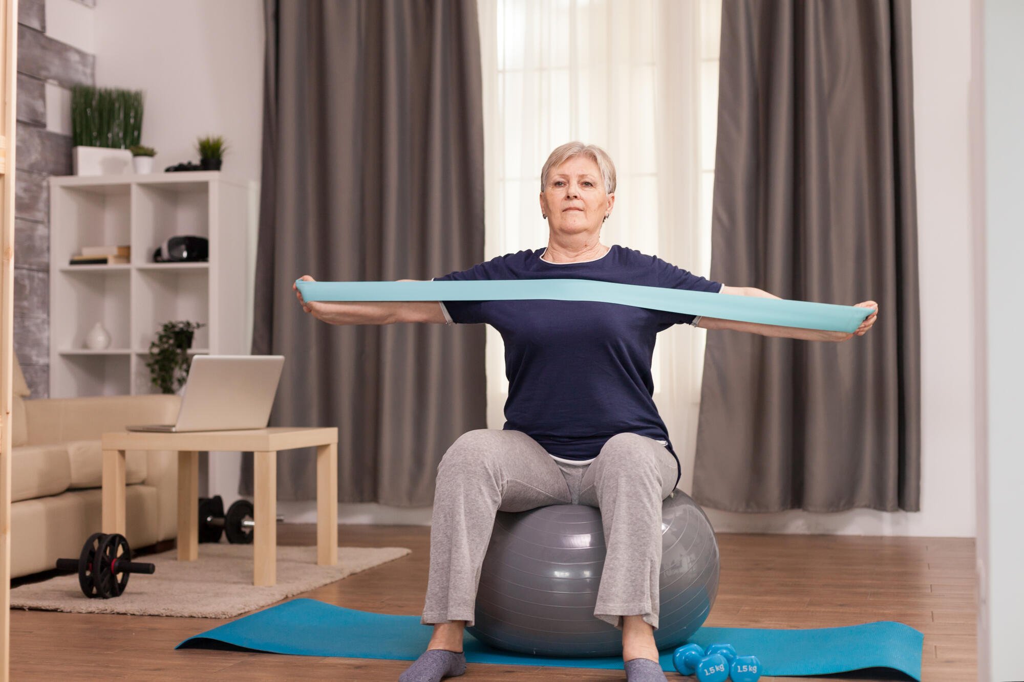 strength training for seniors (3)-1