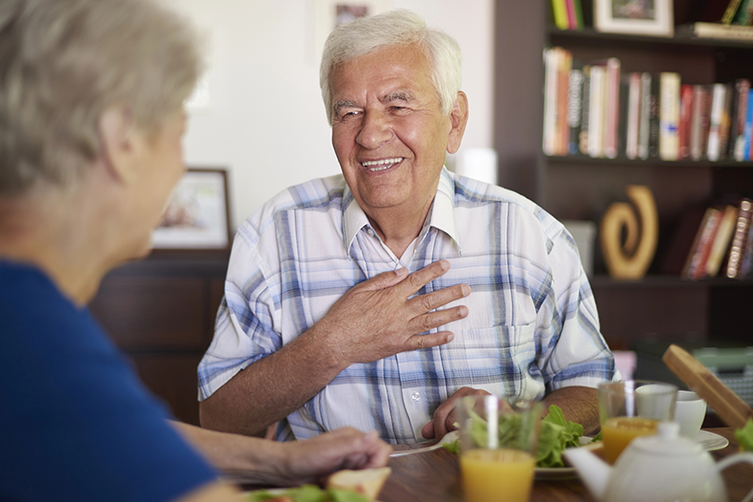 senior-couple-having-breakfast